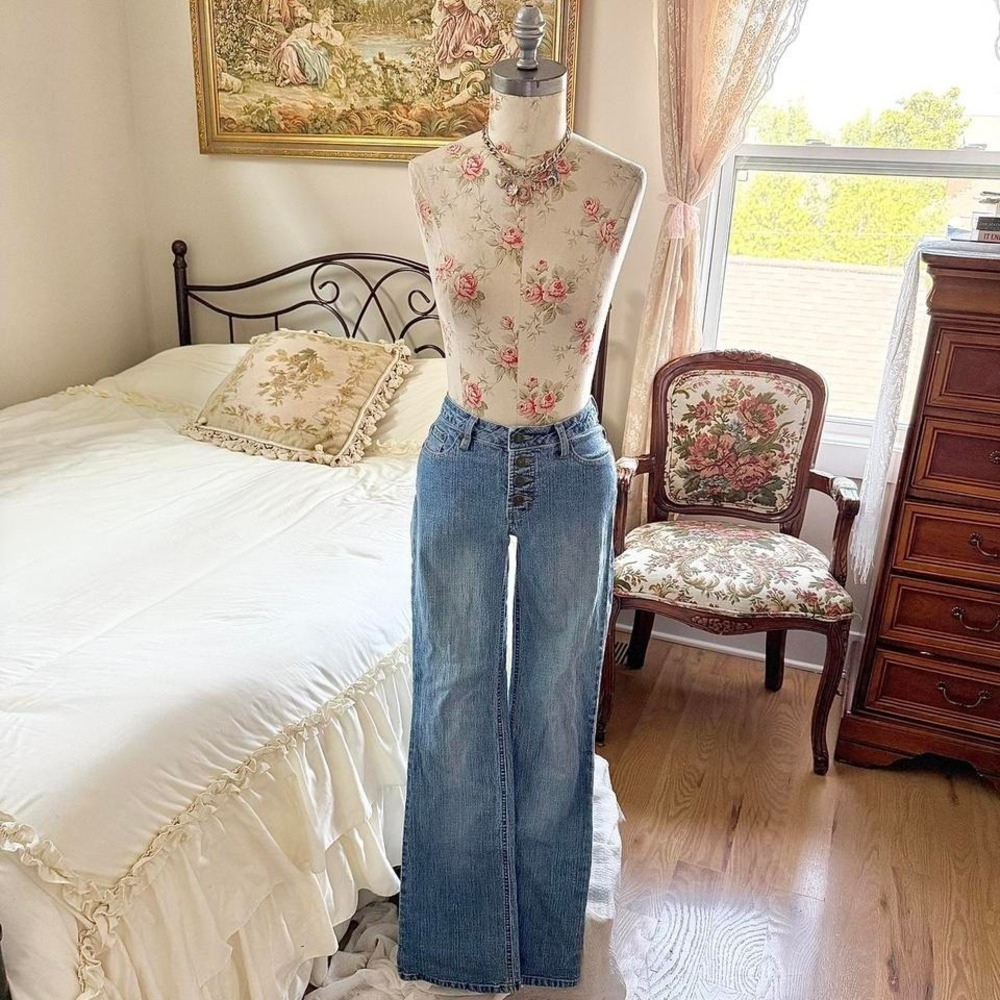 Y2K low rise flare jeans No Boundaries‎ 26" waist
